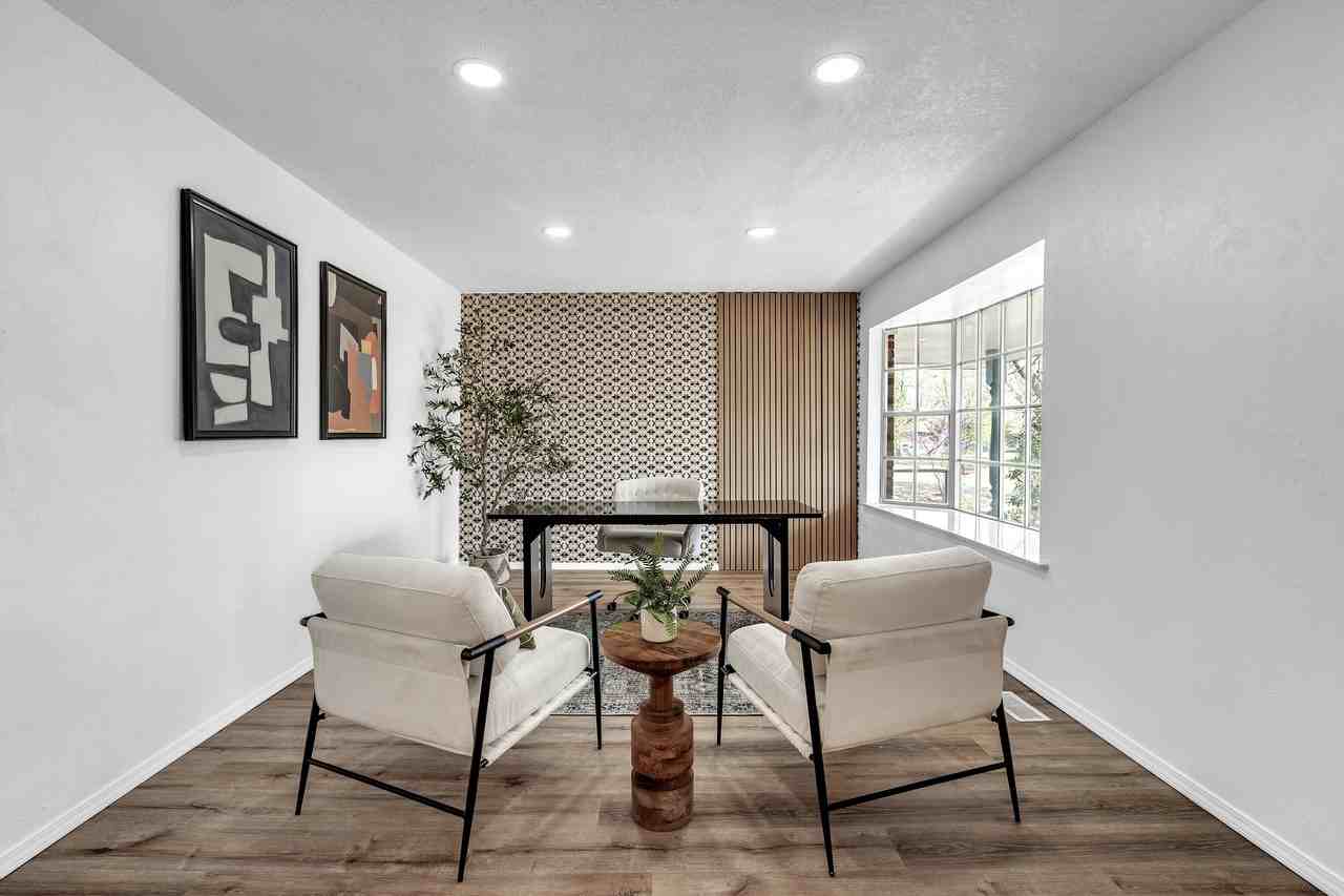 636 E Lea Ter #1 - Photo 4 of 19