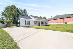 featured image of 213 Rie Ct #1
