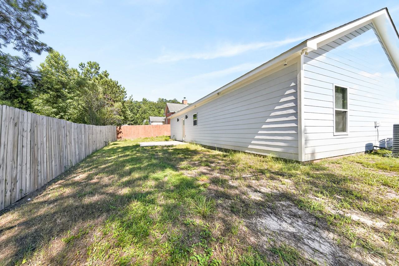 213 Rie Ct #1 - Photo 4 of 23