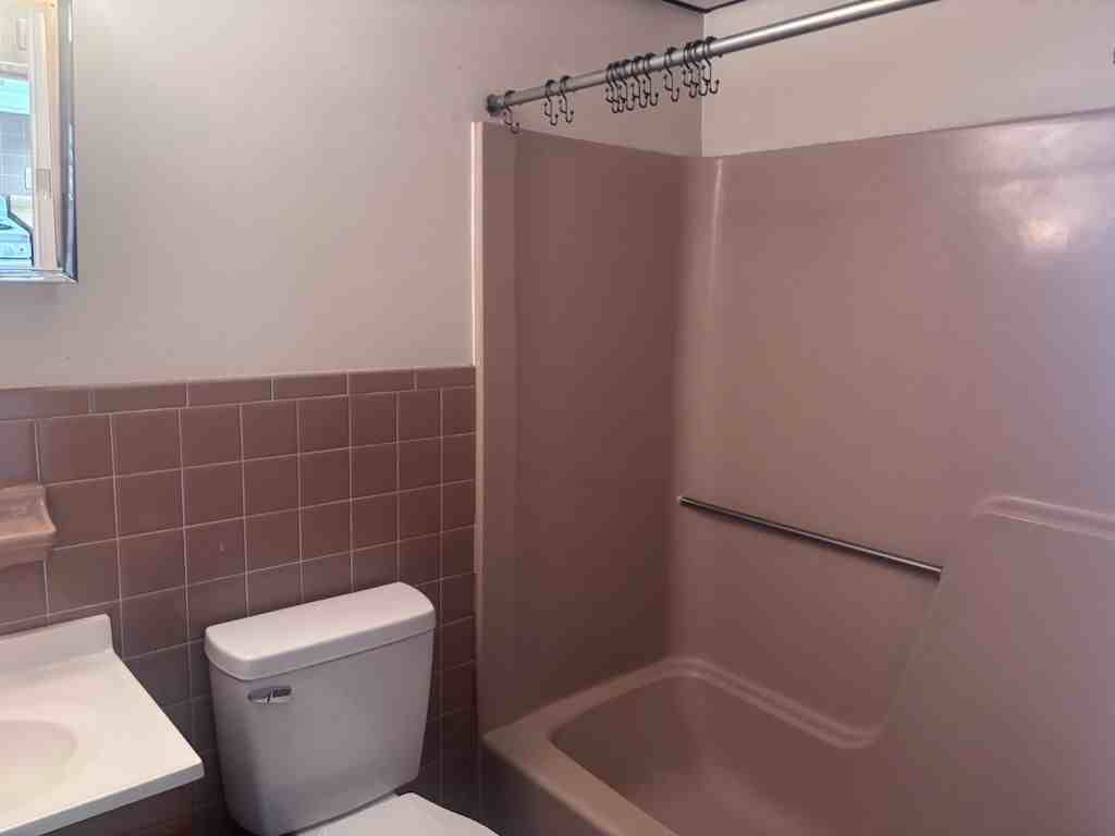 327 S 3rd St #42 - Photo 6 of 10
