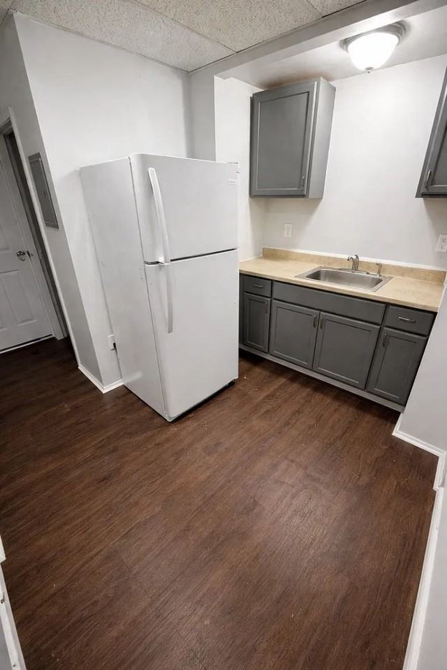 727 Front St #4 - Photo 3 of 9