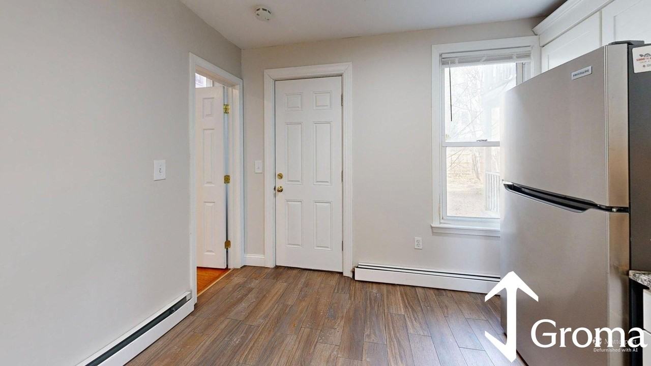 209 Princeton St #3 - Photo 2 of 14