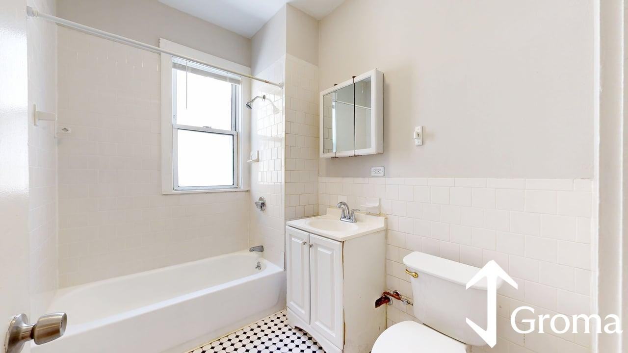 20 Morris St #2 - Photo 5 of 9