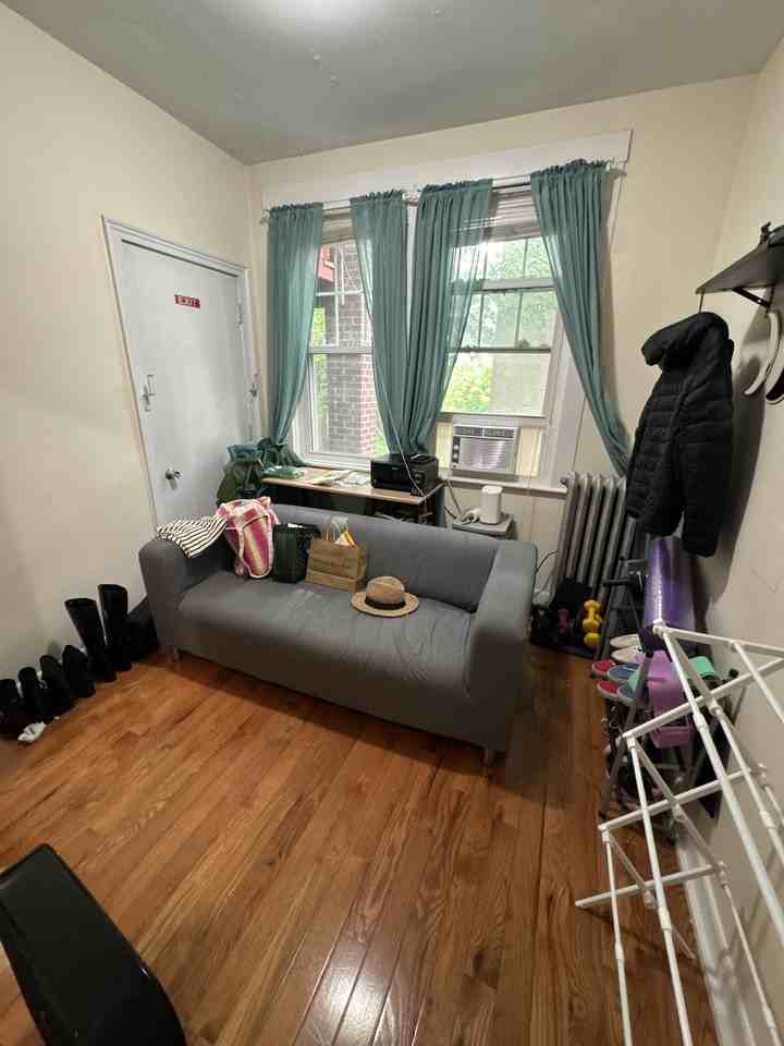 78 Nottinghill Rd #1 - Photo 4 of 14