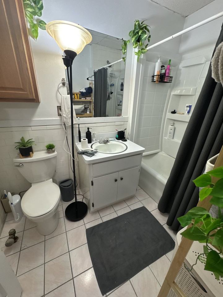 78 Nottinghill Rd #1 - Photo 6 of 14