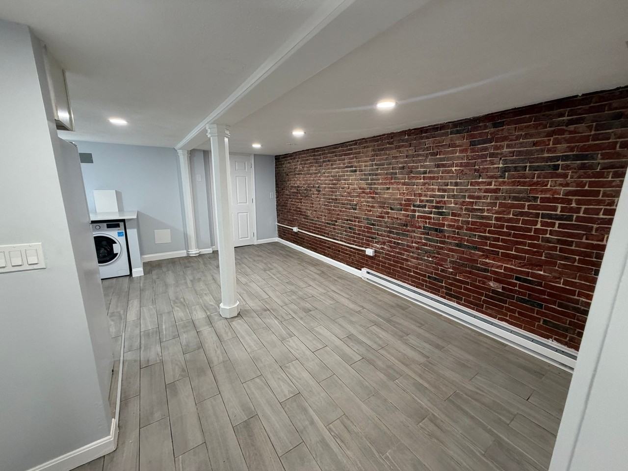 34 Chelsea St #B - Photo 4 of 17