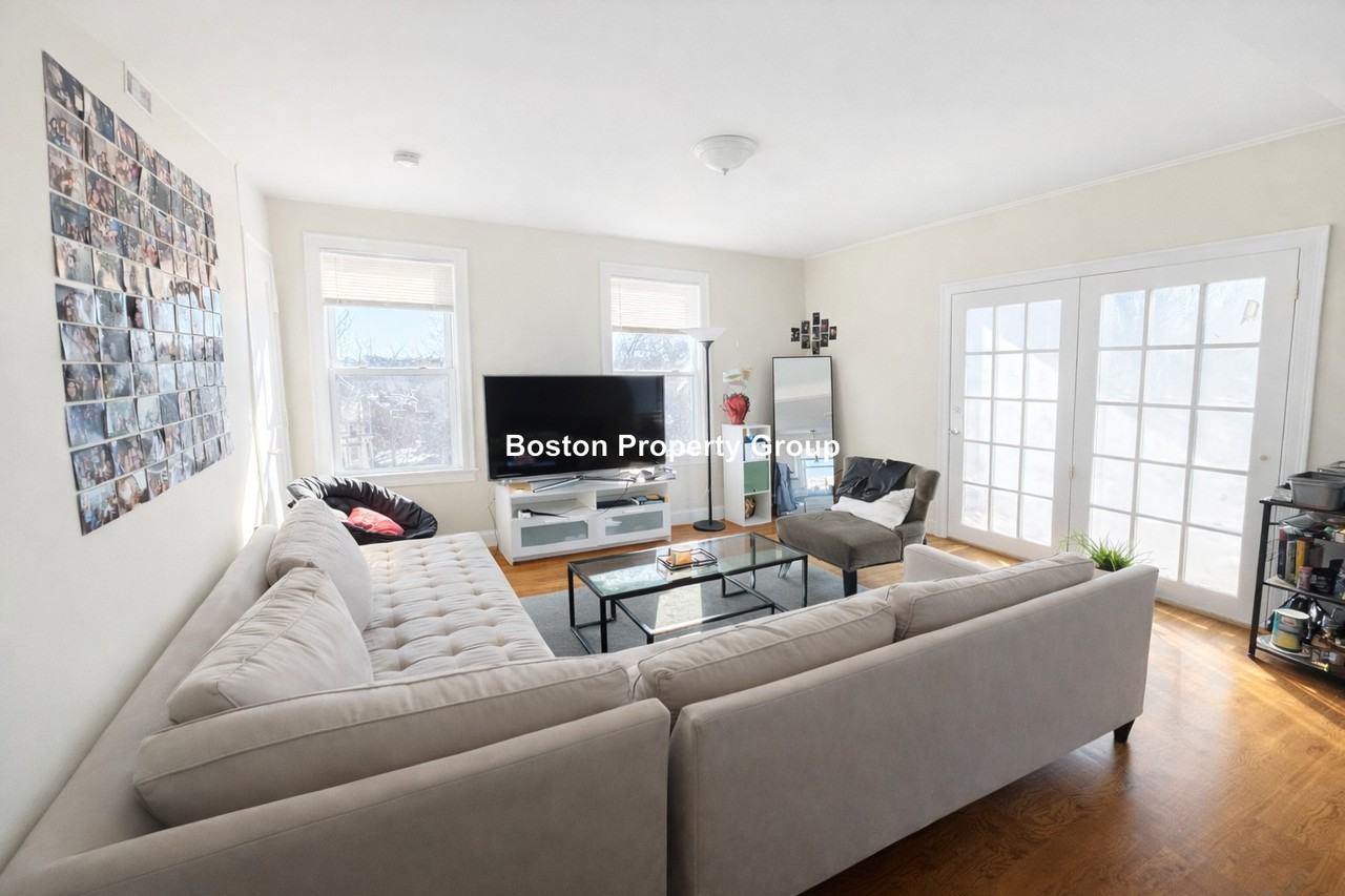 42 Millmont St #3 - Photo 2 of 11