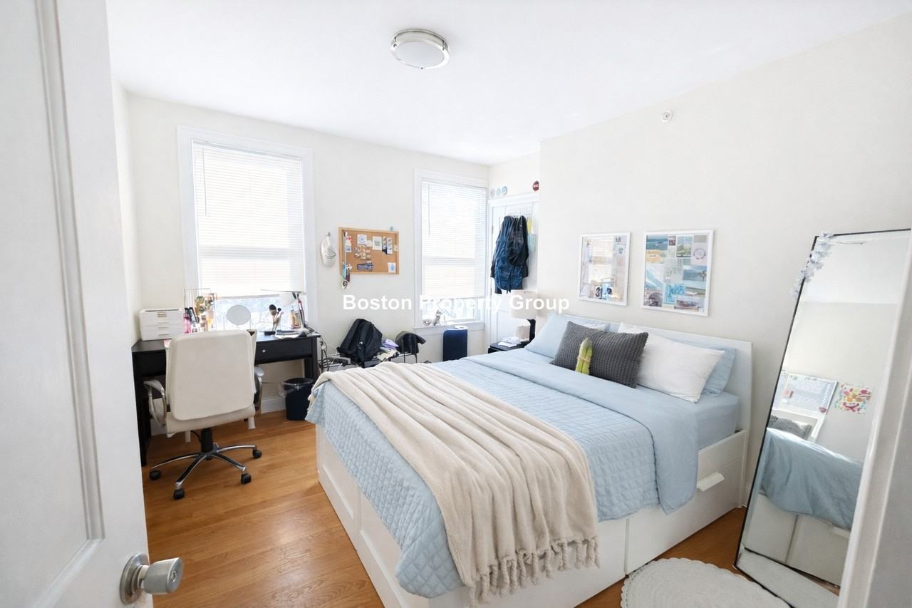 42 Millmont St #3 - Photo 3 of 11