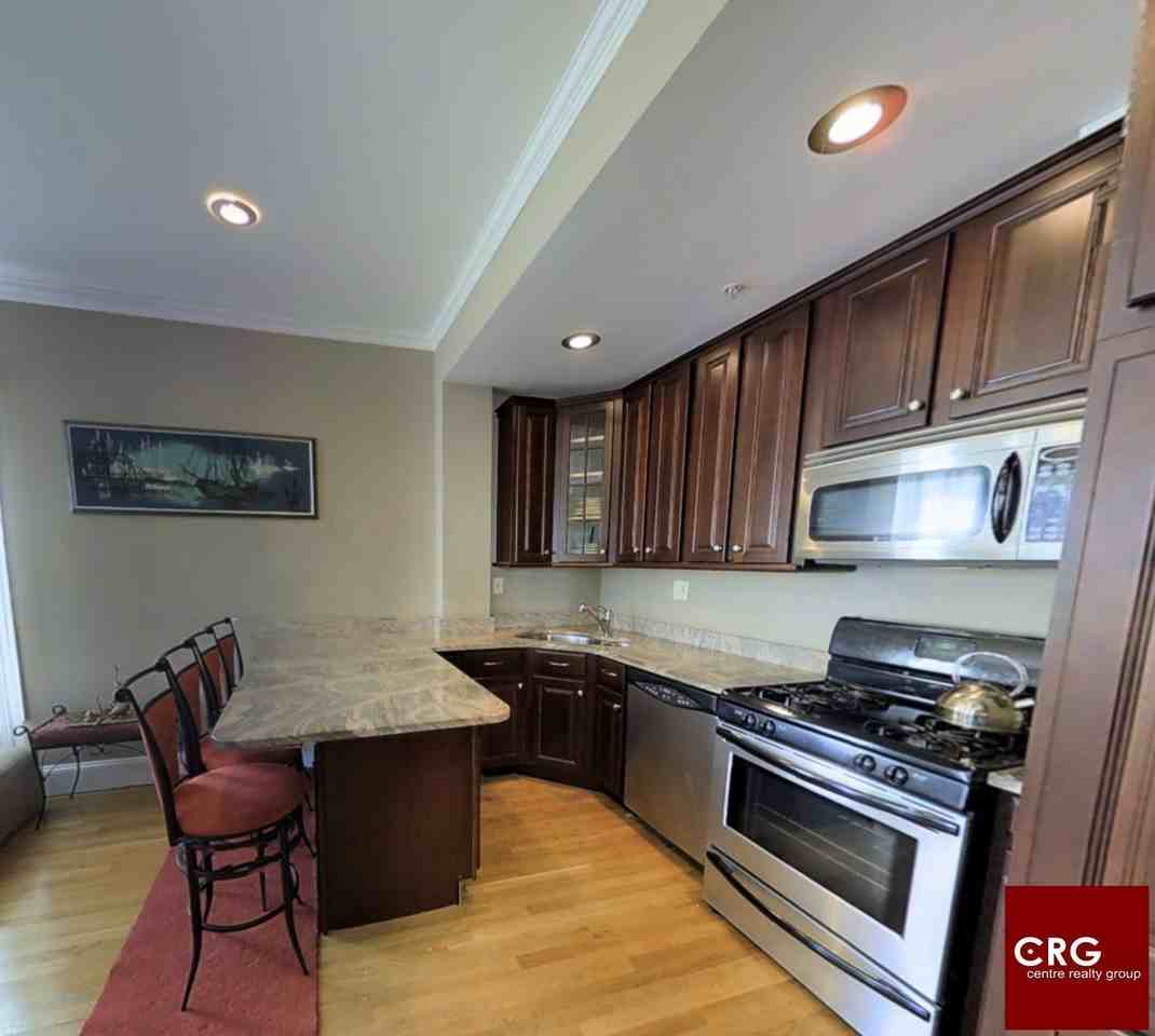 77 Georgia St #1 - Photo 4 of 29