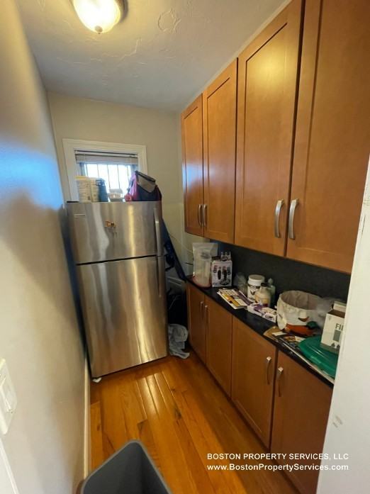 136 Saint Alphonsus St #3 - Photo 5 of 15