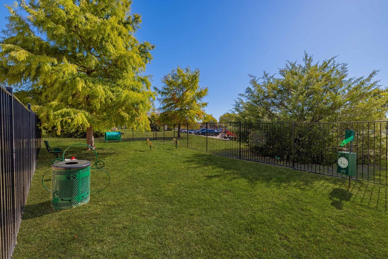 Arlington  Hills - Photo 5 of 22