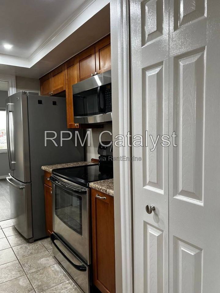 8950 Park Blvd #310 - Photo 5 of 10