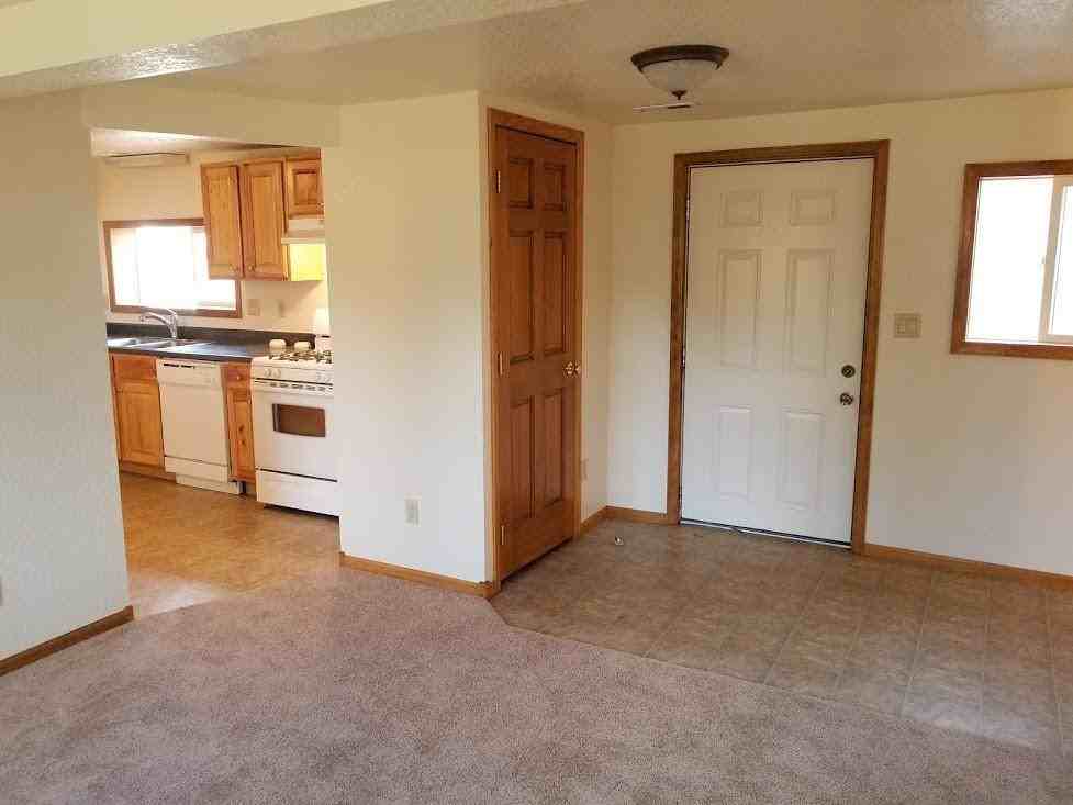 3178 W Colorado Ave - Photo 3 of 8