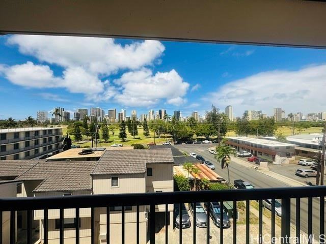 723 Lukepane Ave #5B - Photo 2 of 17