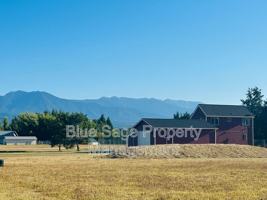 featured image of 262 Lotzgesell Rd