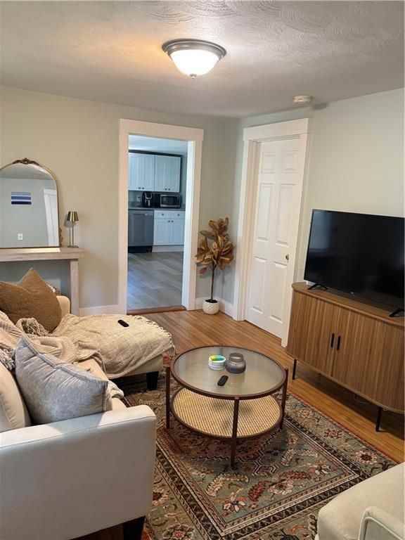 10 Robinson St ##A - Photo 5 of 12