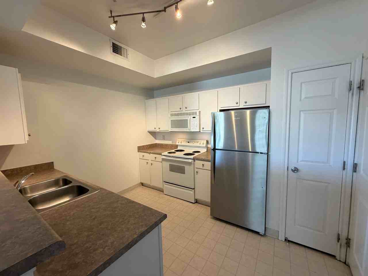 12918 Ironstone Way #203 - Photo 4 of 23