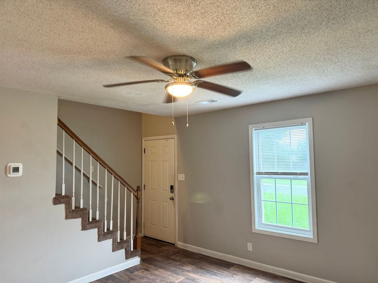 1005 Shadow Ridge Ave - Photo 2 of 22