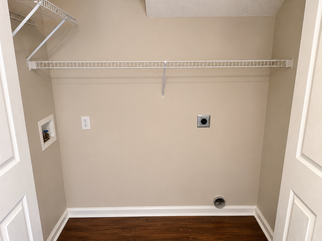 1005 Shadow Ridge Ave - Photo 7 of 22
