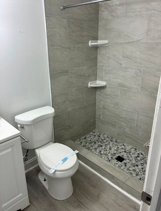 820 N Lakewood Ave - Photo 3 of 12