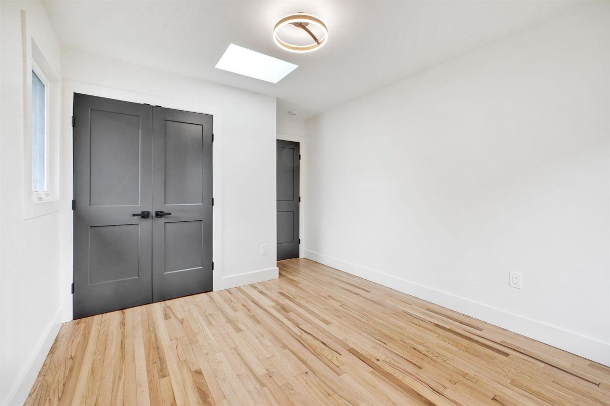 7809 Broadway ##2 - Photo 7 of 13