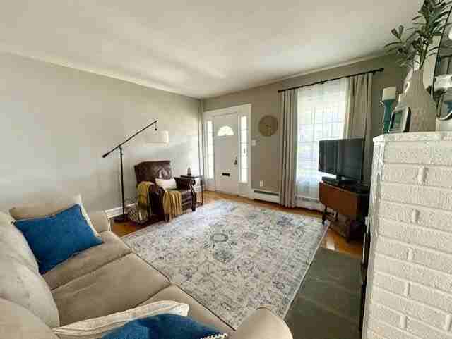 3 E Elm St - Photo 5 of 19