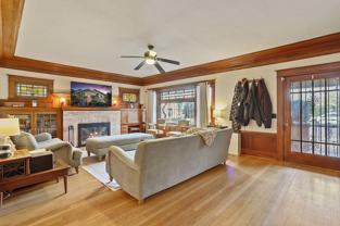 128 W Walnut St - Photo 1 of 1