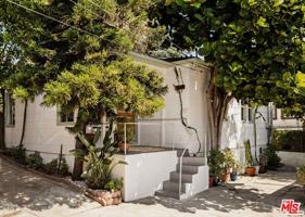 featured image of 2510 1/2 Arthur St