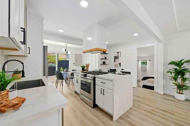 170 Park Ave - Photo 6 of 14