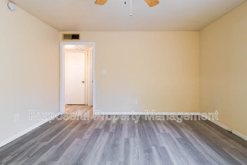 518 N Ponca Ave - Photo 5 of 16