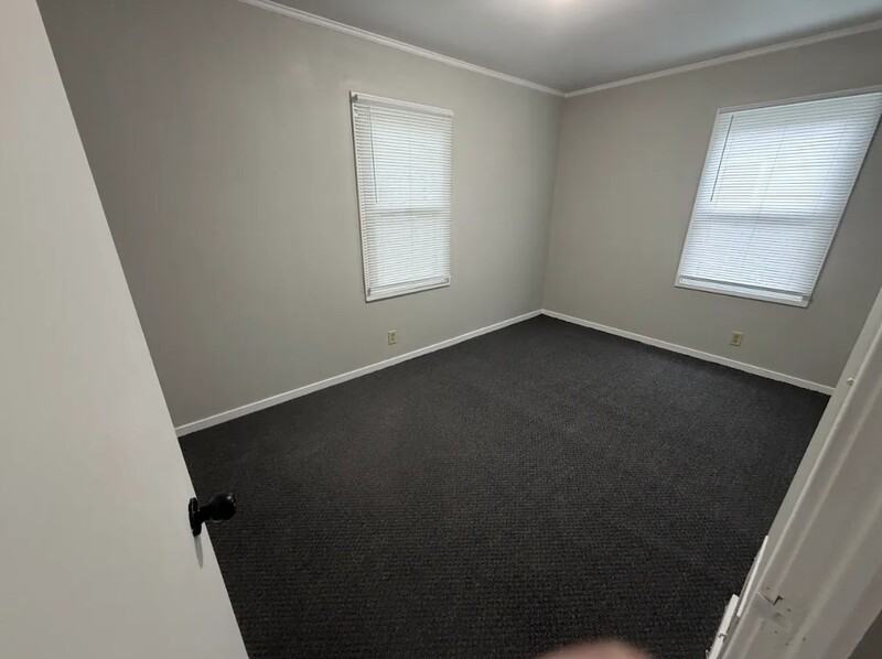 2745 S 37th St - Photo 2 of 5