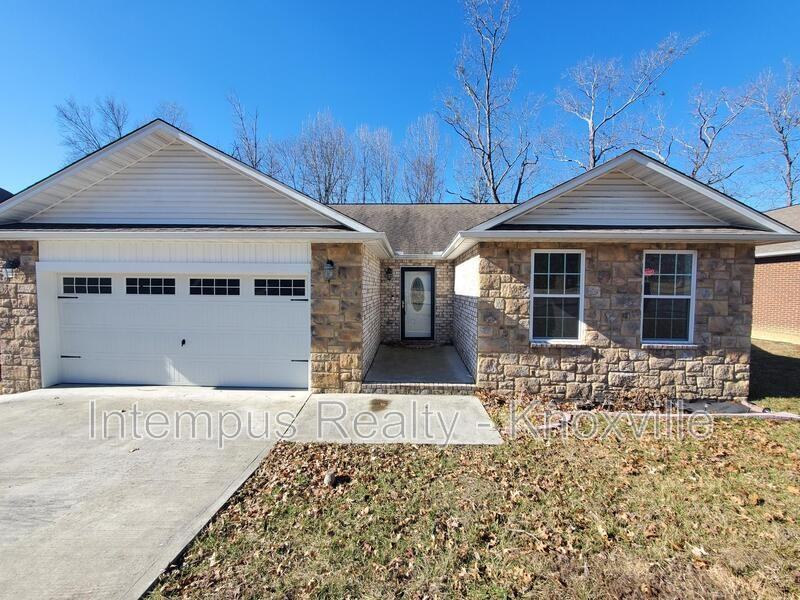 306 Joshua Landing Ct - Photo 2 of 27