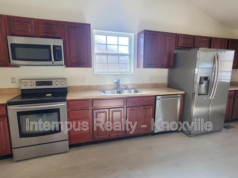 306 Joshua Landing Ct - Photo 6 of 27