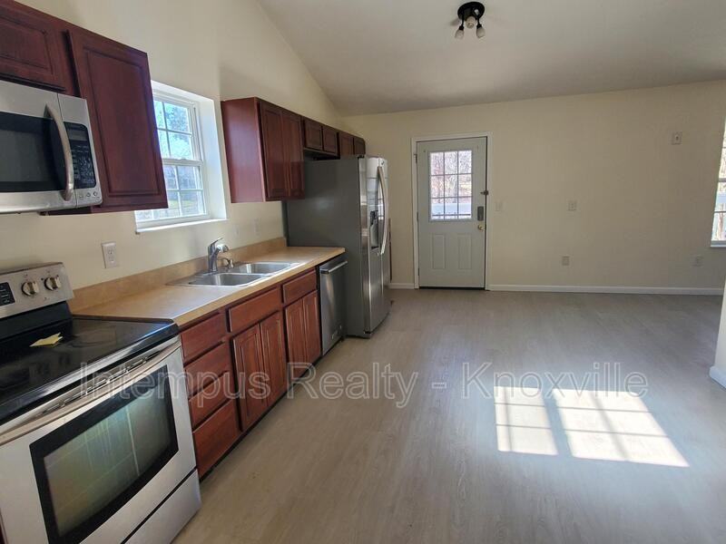 306 Joshua Landing Ct - Photo 7 of 27