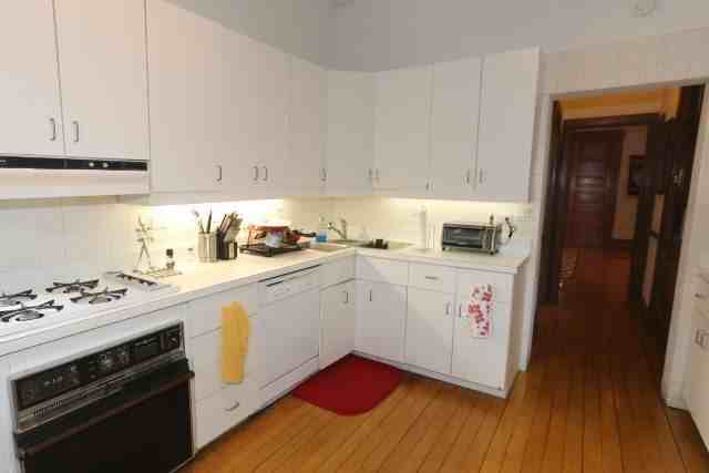 2661 N Burling St #3 - Photo 2 of 20