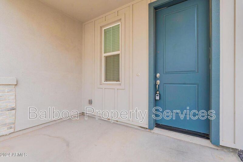 5516 S Dillon - Photo 2 of 50