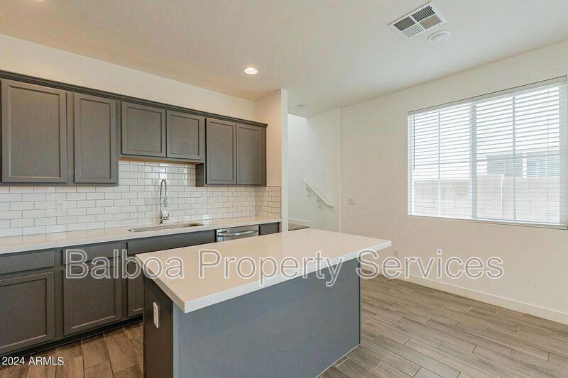 5532 S Dillon Cir - Photo 7 of 50