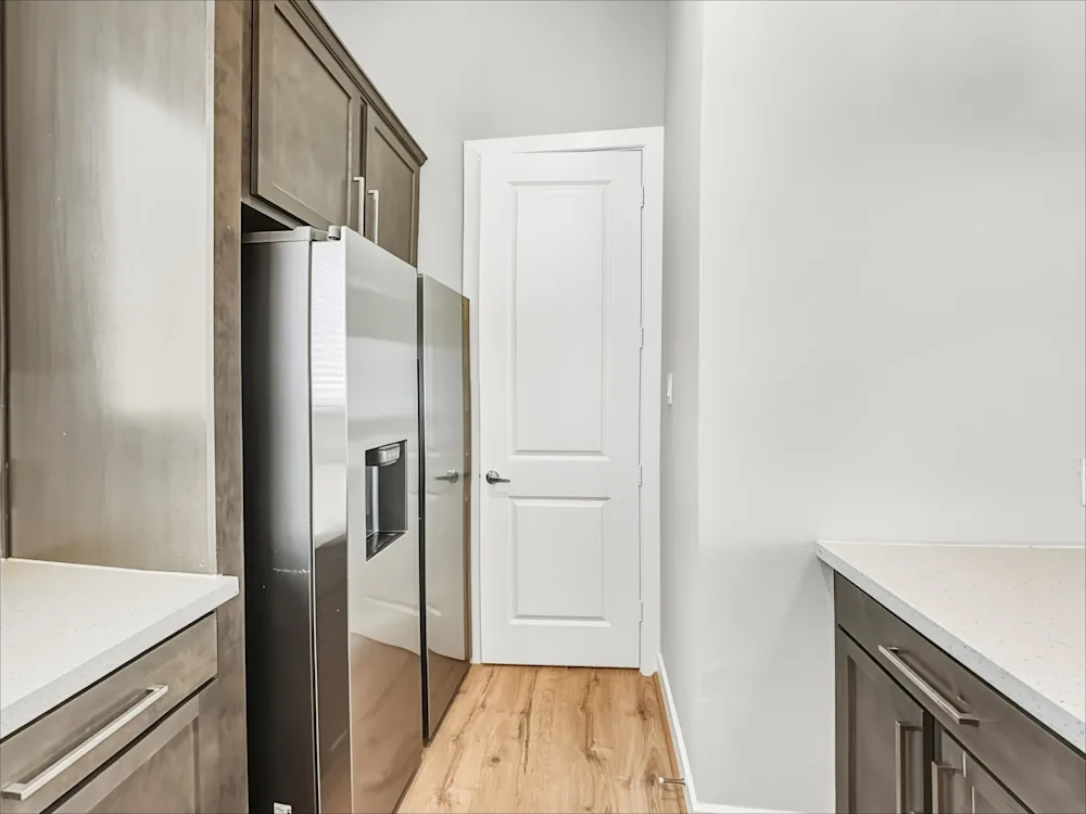 10533 Executive Lake Dr #NA - Photo 5 of 10