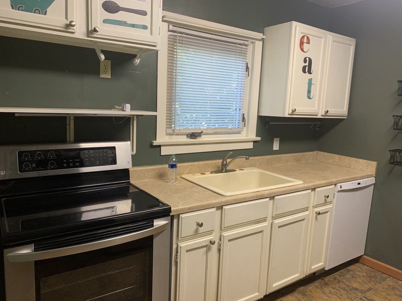 159 Erskine Ave #NA - Photo 6 of 22
