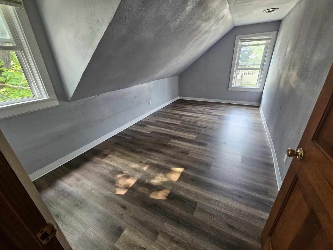 802 S Weed St #3 - Photo 6 of 10
