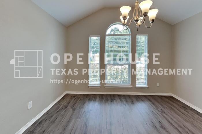 8307 Silver Lure Dr - Photo 7 of 21