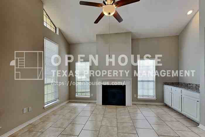 2510 Melissa Ln - Photo 5 of 18