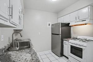 featured image of 514 N Berkley St #516N