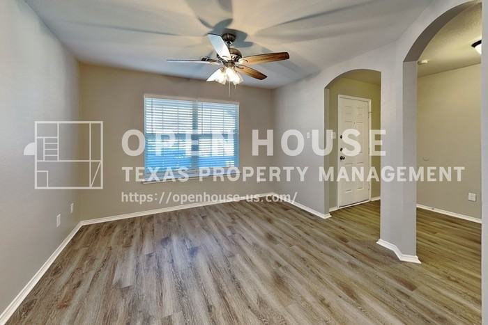 5800 Blue Ribbon Rd - Photo 4 of 20