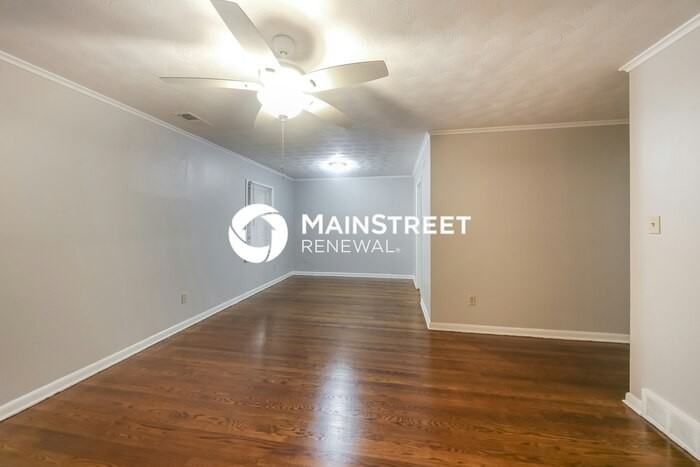 1731 Myrna Ln - Photo 4 of 16