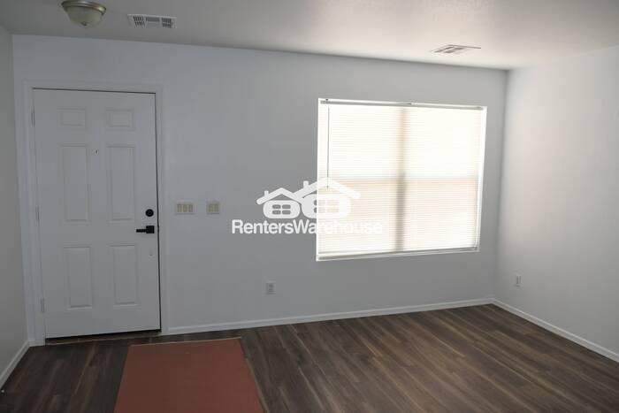 1623 E Silverbirch Ave - Photo 4 of 18