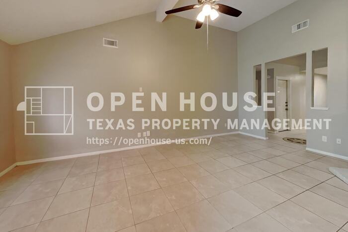 24034 Shaw Perry Ln - Photo 4 of 21