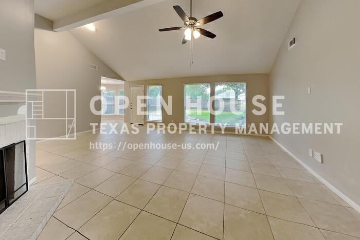 24034 Shaw Perry Ln - Photo 5 of 21