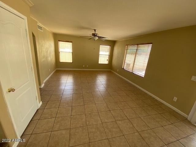 16042 W Latham St - Photo 7 of 10