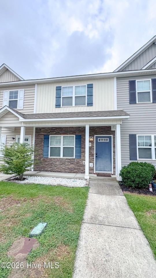 203 Justice Farm Dr - Photo 2 of 19